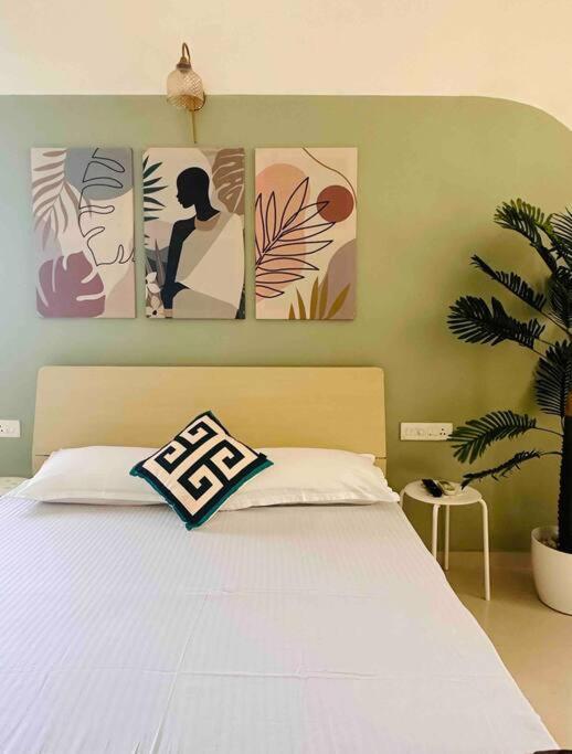 Sage : Private Studio Room In Koregaon Park Пуна Экстерьер фото